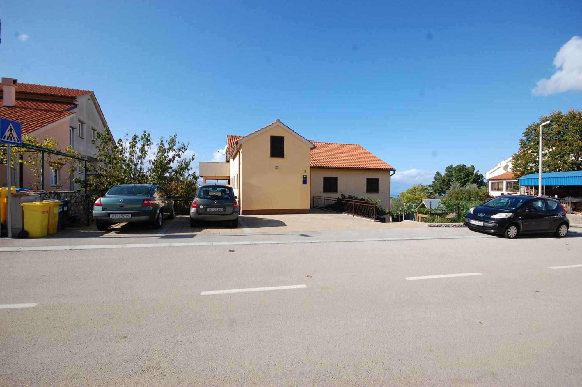 Apartments Snjezana By El-Pi Tours Njivice Esterno foto
